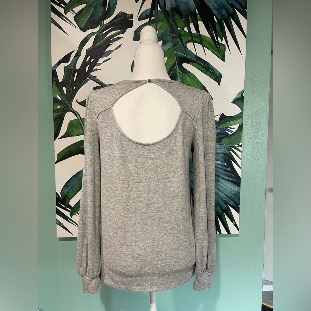 🖤 LOFT Open Back Heather Gray Knit Top